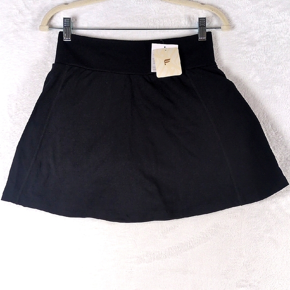 Fabletics Womens Black Seamless Flounce Skort Shorts Size M‎ - Picture 1 of 9